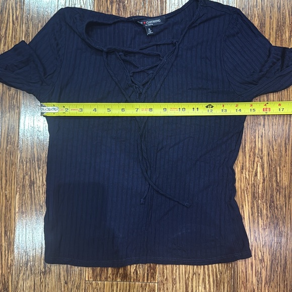 One Clothing navy blue lace up neckline long sleeve ribbed knit top size small - Picture 10 of 11